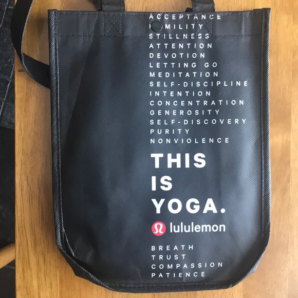 Lululemon bag - Picture 2 of 7